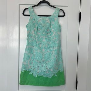 Lilly Pultizer Capricia Lace detailed shift dress!